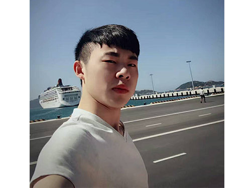 裴毅阳 裴毅阳